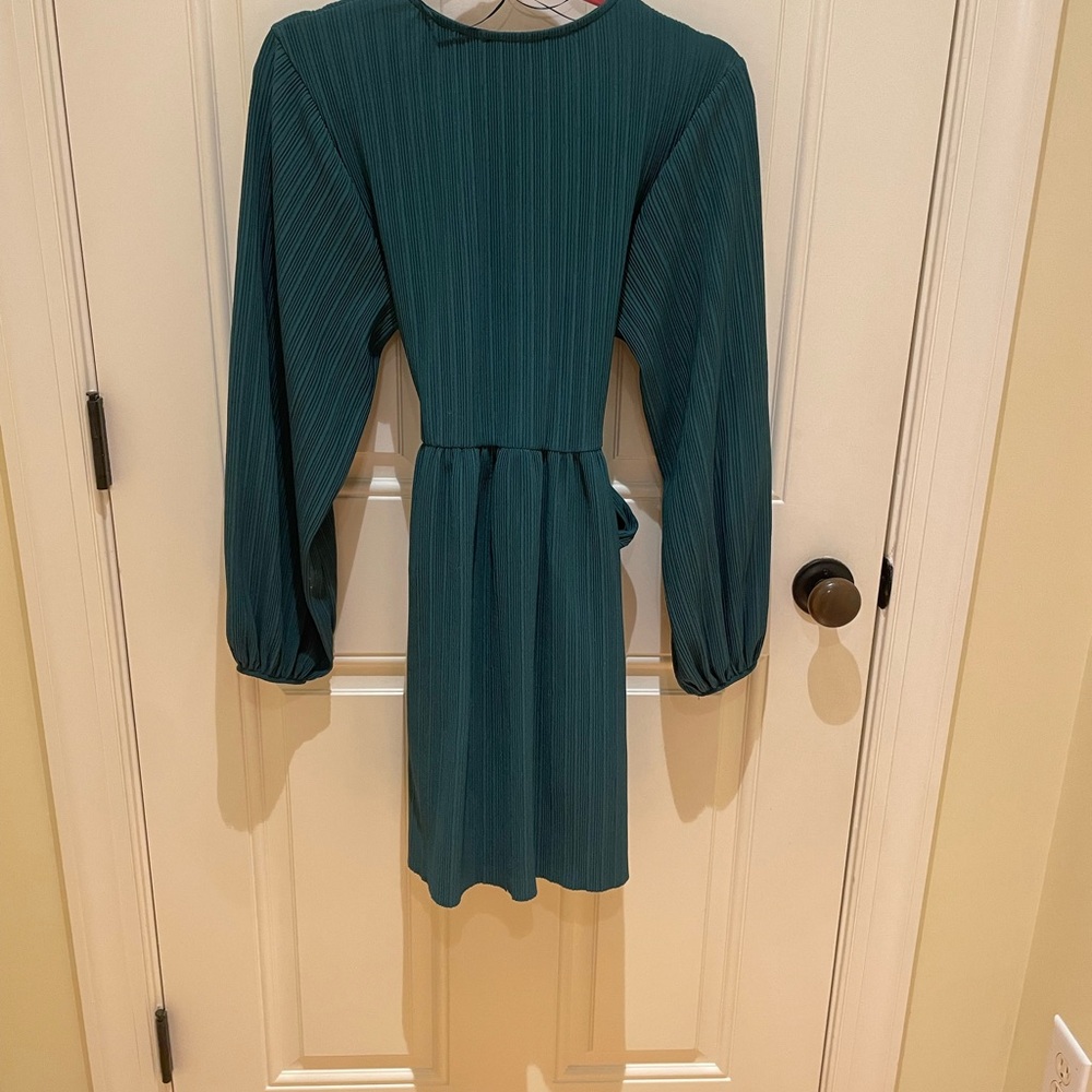 Zara Green Ribbed Dress - Picture 2 of 2